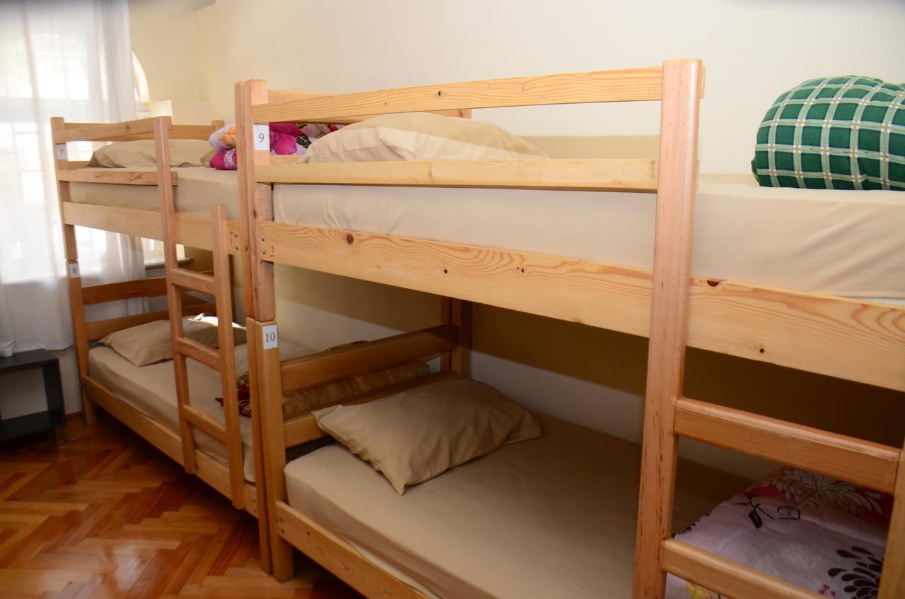 Hostel Batumi Globus Ngoại thất bức ảnh