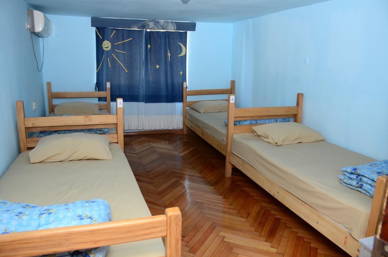 Hostel Batumi Globus Ngoại thất bức ảnh