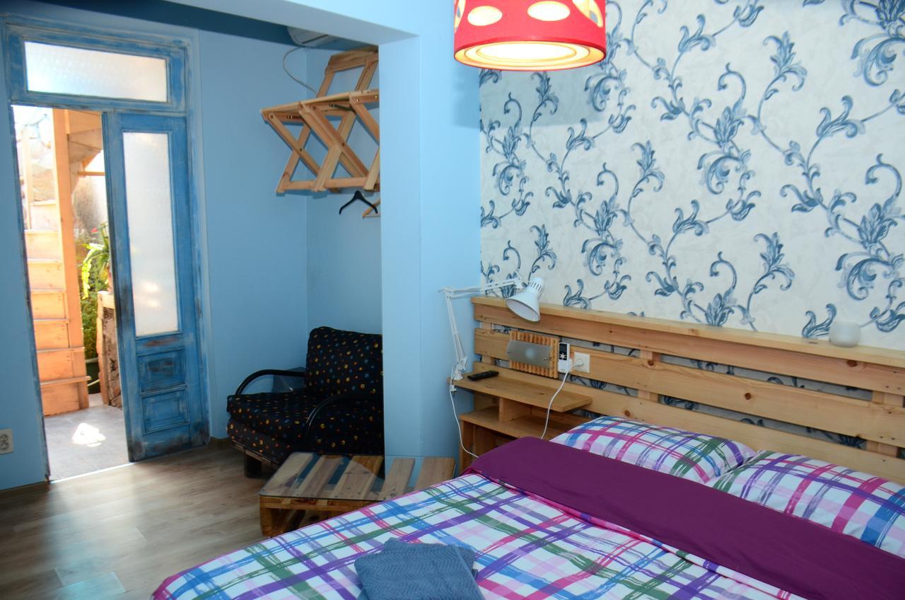 Hostel Batumi Globus Ngoại thất bức ảnh